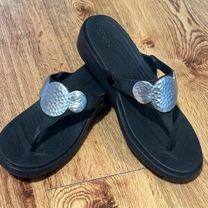Croc women’s sandals